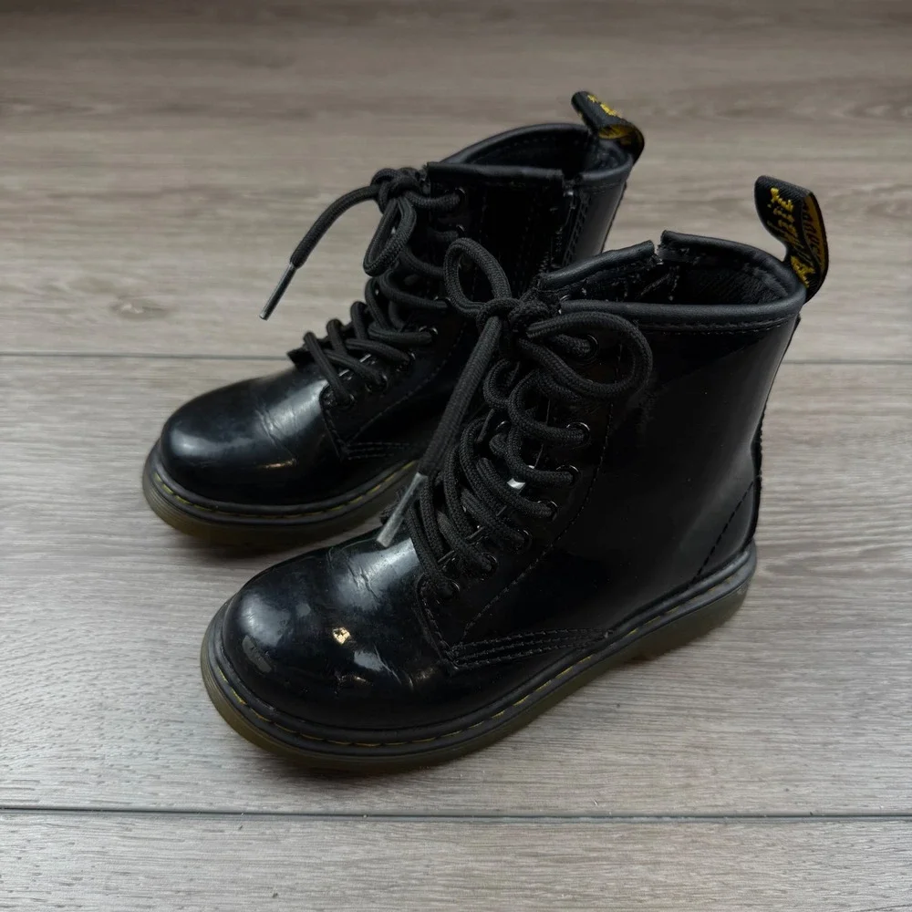 Dr. Martens Kids 1460 J Patent Leather Lace Up Boots Black Size 11 US